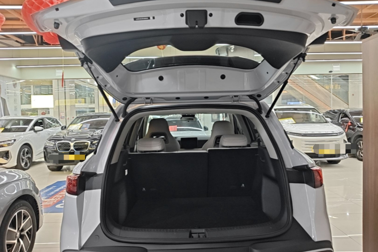 BYD YuanUP 2024 #21 BYD YuanUP 2024 immagine di auto #21