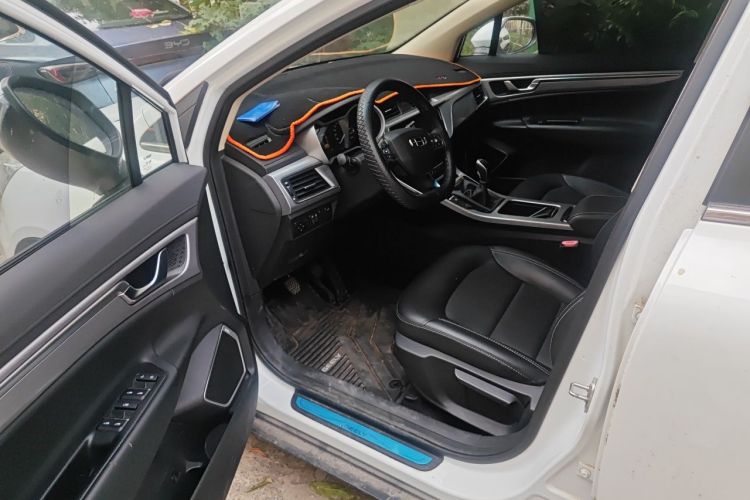 GEELY Emgrand GS 2019 #9 GEELY Emgrand GS 2019 car image #9