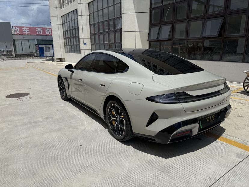 2025 #4 2025 car image #4