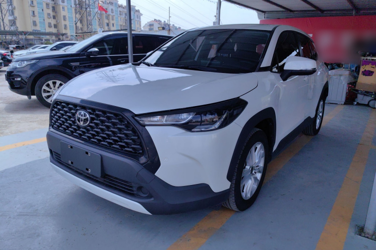 Toyota Corolla Cross 2022 immagine di auto #2