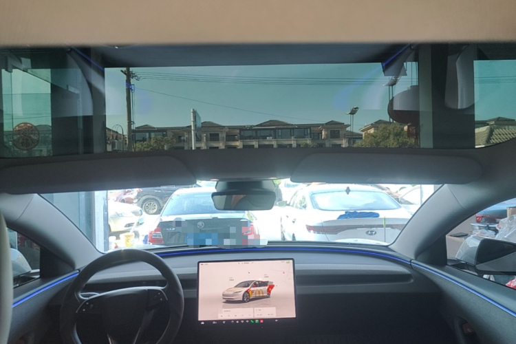2026 #18 2026 immagine di auto #18