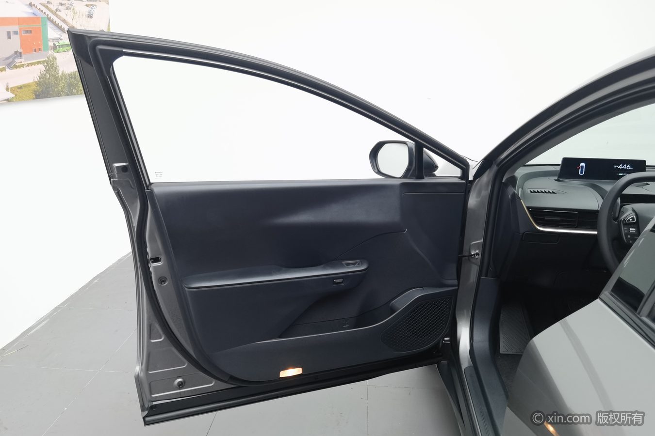 Toyota bZ3 2025 #8 Toyota bZ3 2025 изображение автомобиля #8