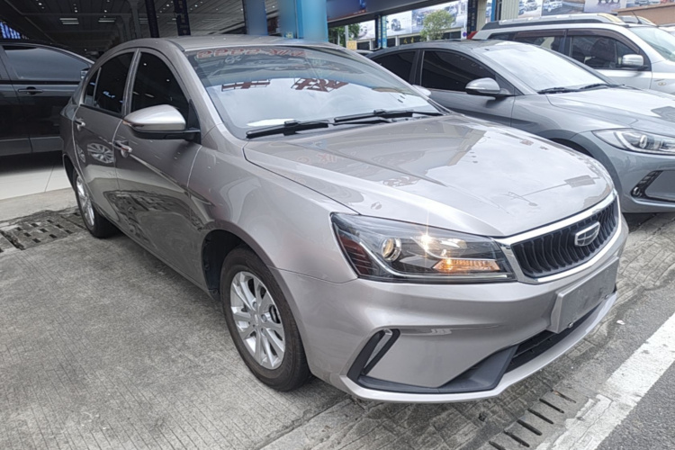 GEELY Emgrand 2021 #6 GEELY Emgrand 2021 car image #6
