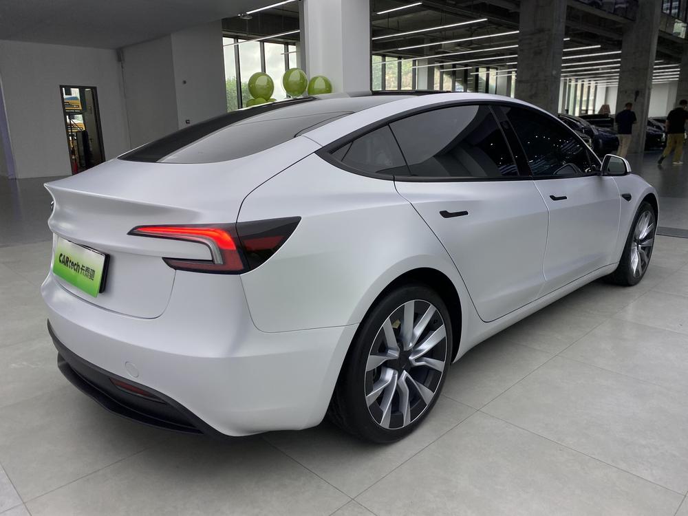 Tesla Model 3 2024 #8 Tesla Model 3 2024 car image #8