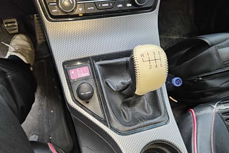 GEELY Emgrand GS 2017 #18 GEELY Emgrand GS 2017 car image #18