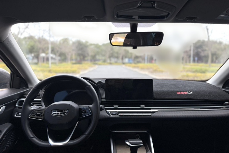 GEELY Emgrand 2022 car image #22