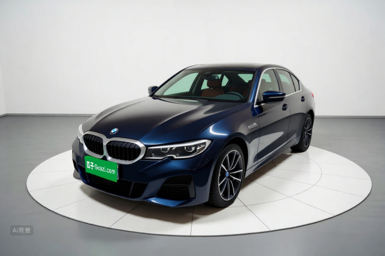 BMW 3 Series 2020 car image #2