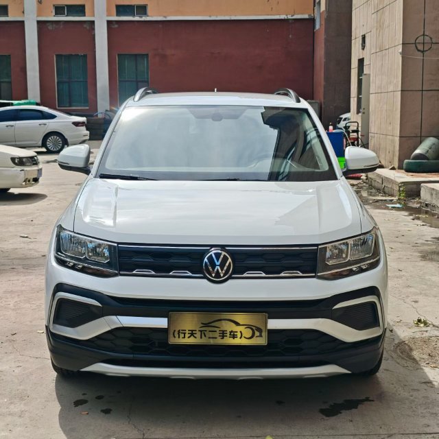 Volkswagen T-Cross 2022 صورة سيارة #2