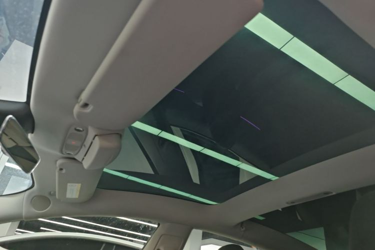 Tesla Model 3 2021 #18 Tesla Model 3 2021 car image #18