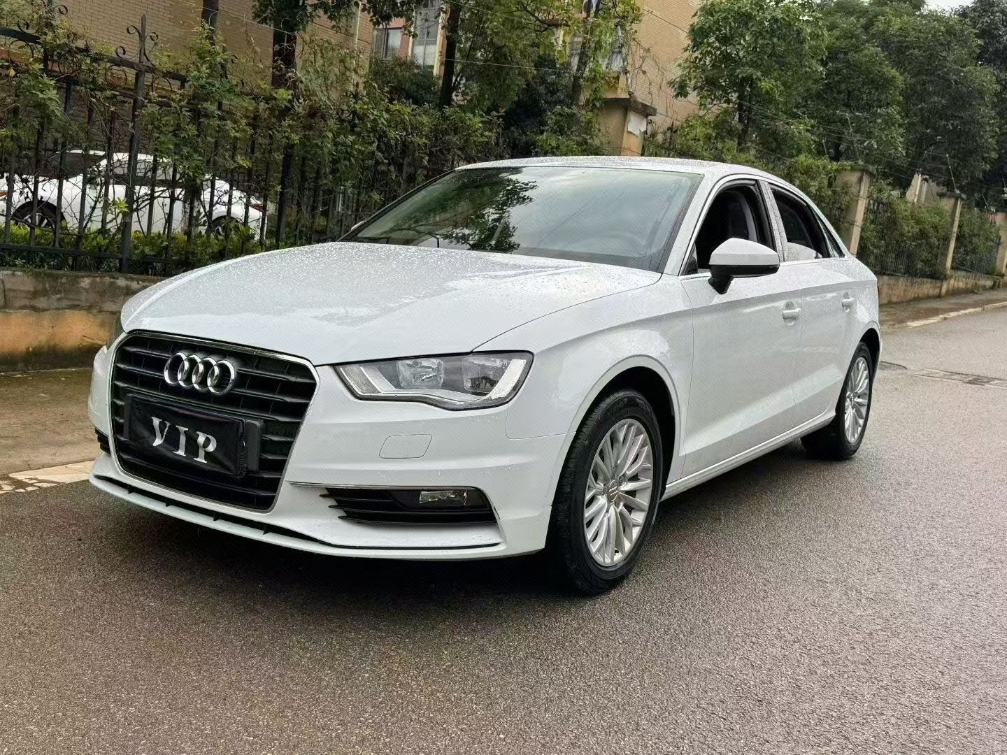 2016 2016 car image