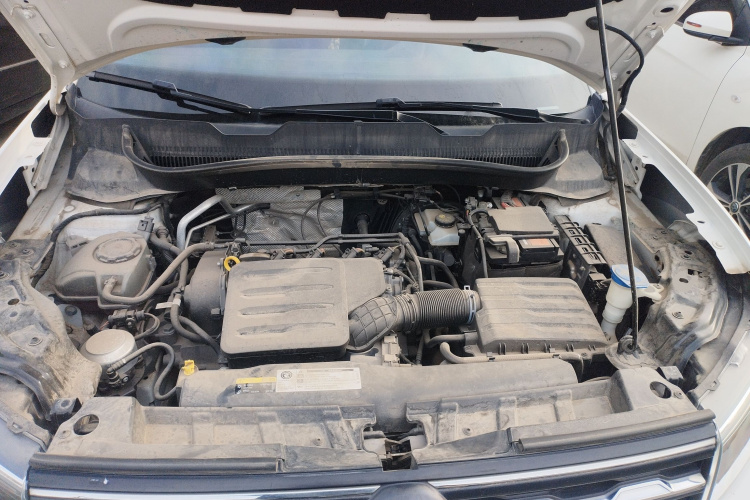 Volkswagen T-Cross 2020 car image #20