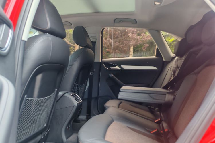 Audi Q3 2016 #11 Audi Q3 2016 car image #11