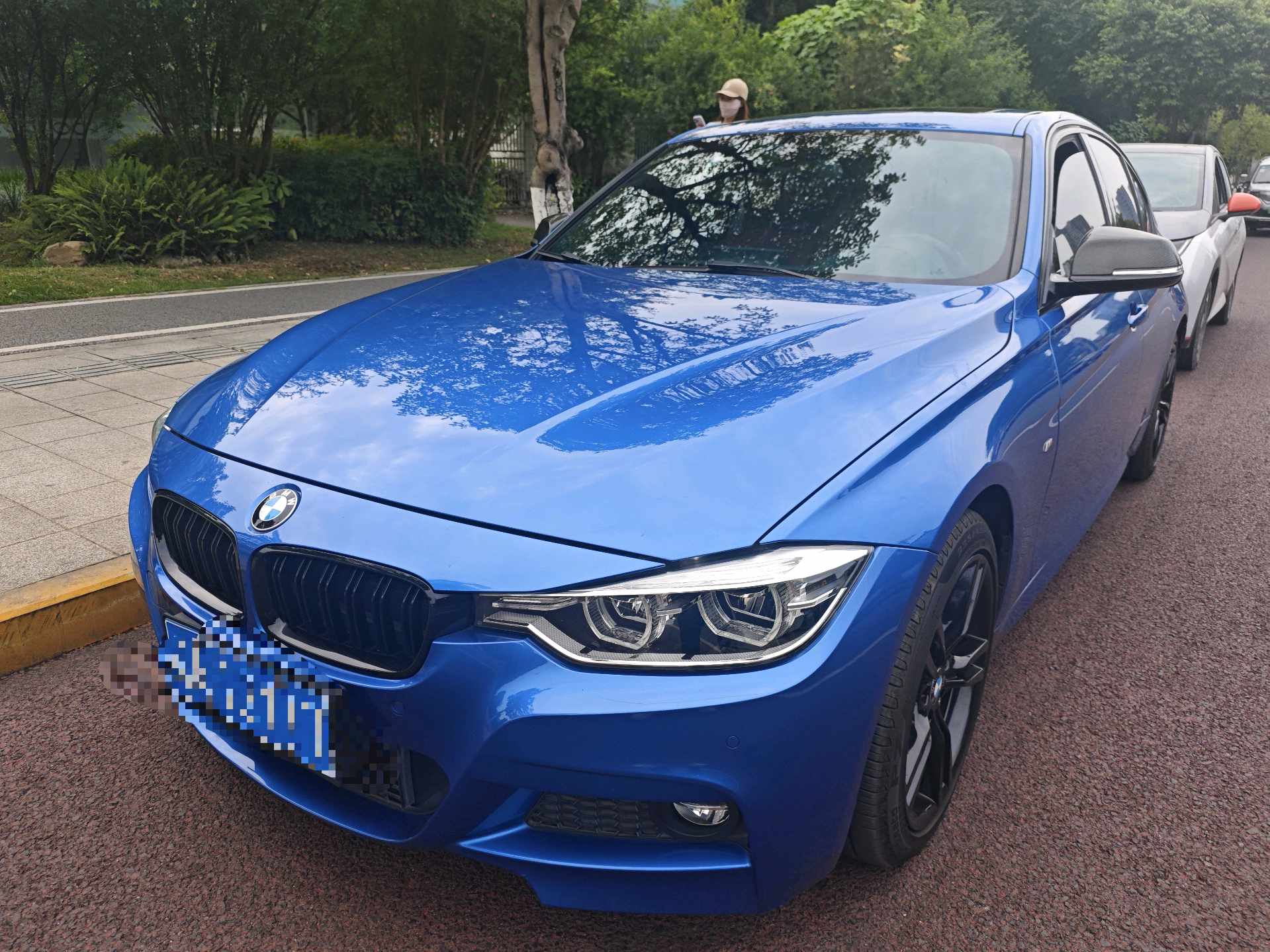 BMW 3 Series 2019 car image 