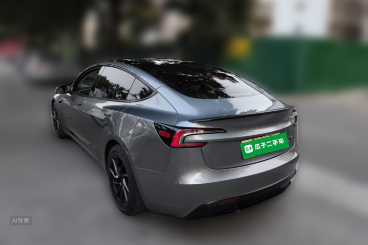 Tesla Model 3 2024 car image #5