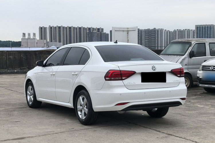 Volkswagen Lavida 2021 car image #4