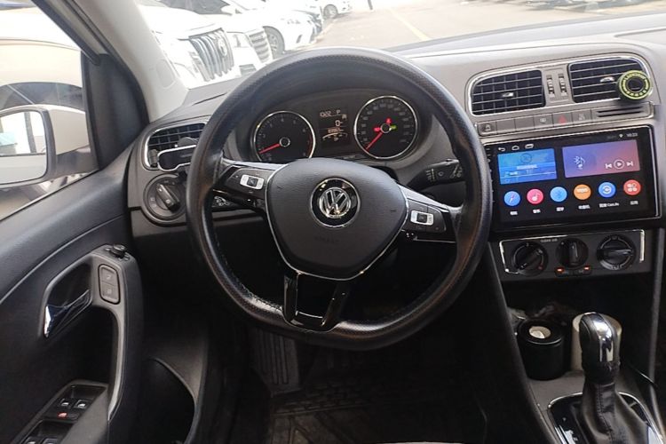Volkswagen Polo 2018 #11 Volkswagen Polo 2018 car image #11