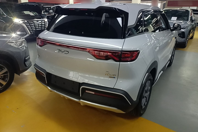 BYD YuanUP 2025 #7 BYD YuanUP 2025 car image #7