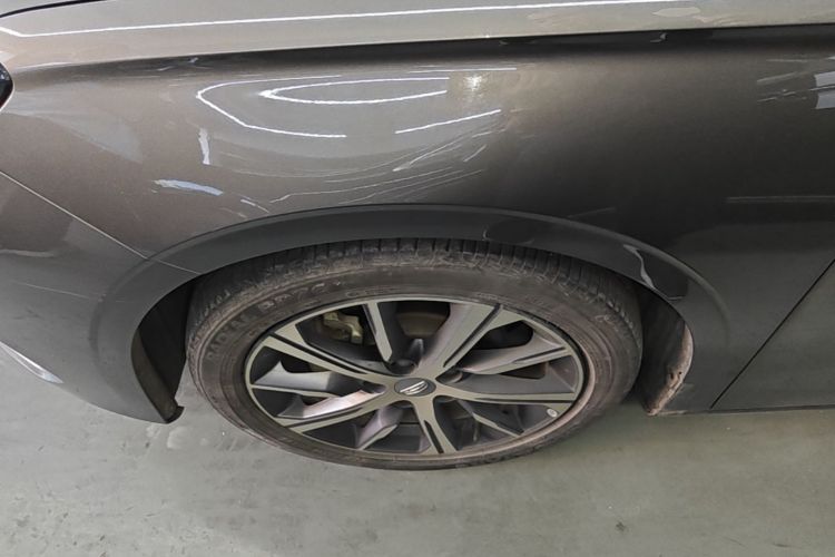 GEELY Emgrand 2022 car image #9