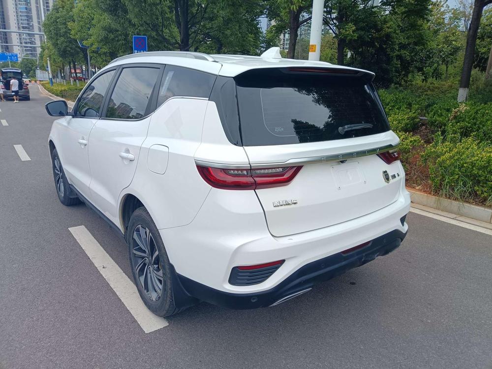 GEELY Vision X6 2020 car image #5