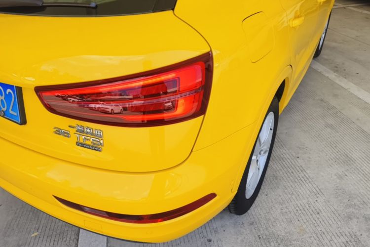 Audi Q3 2017 #8 Audi Q3 2017 car image #8