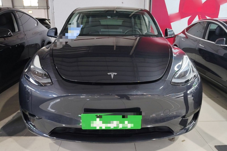 Tesla Model Y 2024 #3 Tesla Model Y 2024 car image #3