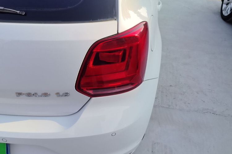 Volkswagen Polo 2015 #8 Volkswagen Polo 2015 car image #8