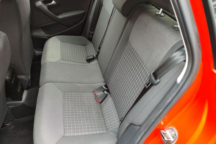 Volkswagen Polo 2018 car image #13