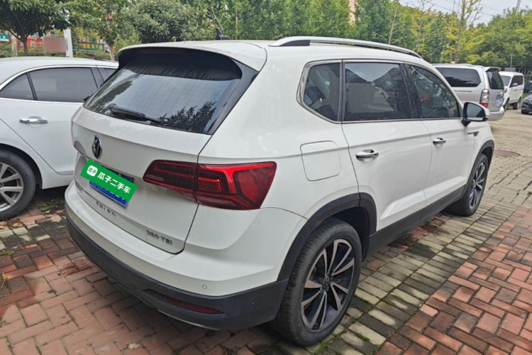 Volkswagen Tharu 2021 car image #7
