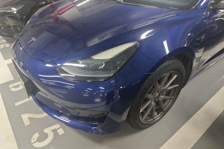 Tesla Model 3 2021 صورة سيارة #23