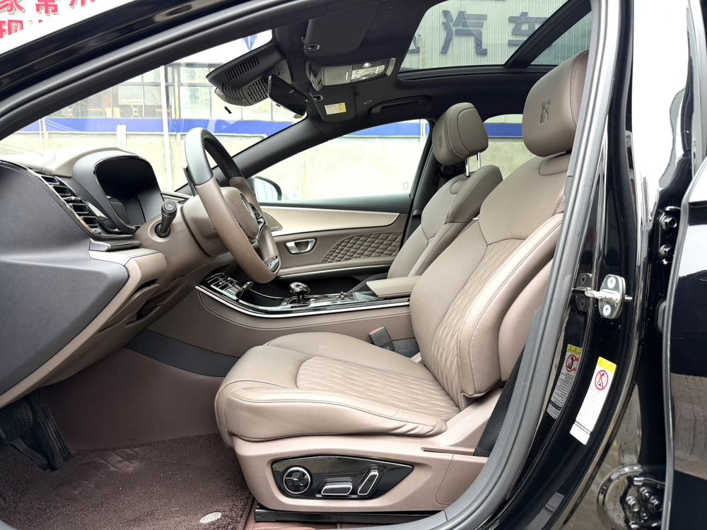 BYD Han 2023 car image #10