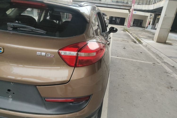 GEELY Emgrand GS 2016 car image #8