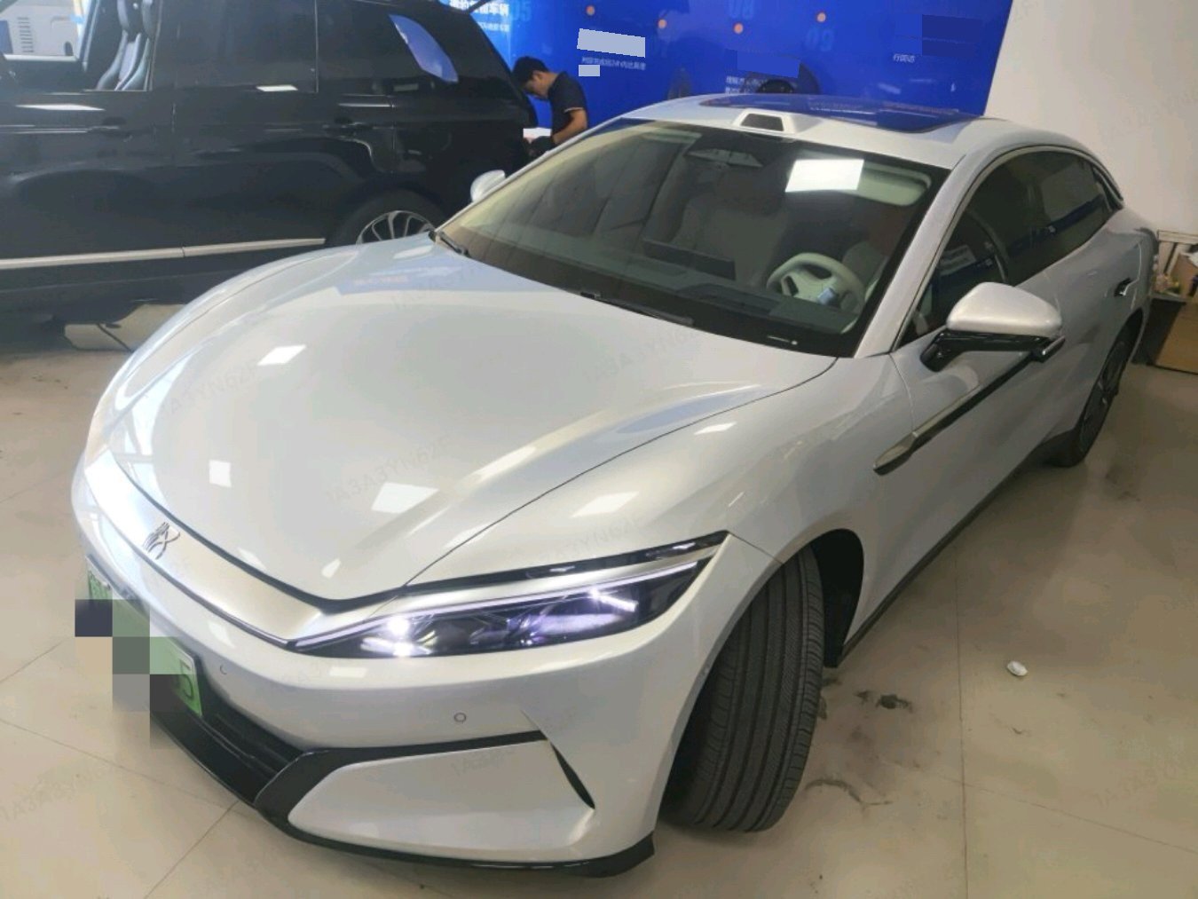 BYD HanL 2025 BYD HanL 2025 car image
