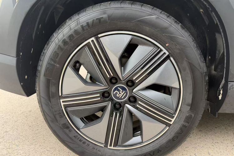 BYD YuanUP 2024 #9 BYD YuanUP 2024 immagine di auto #9