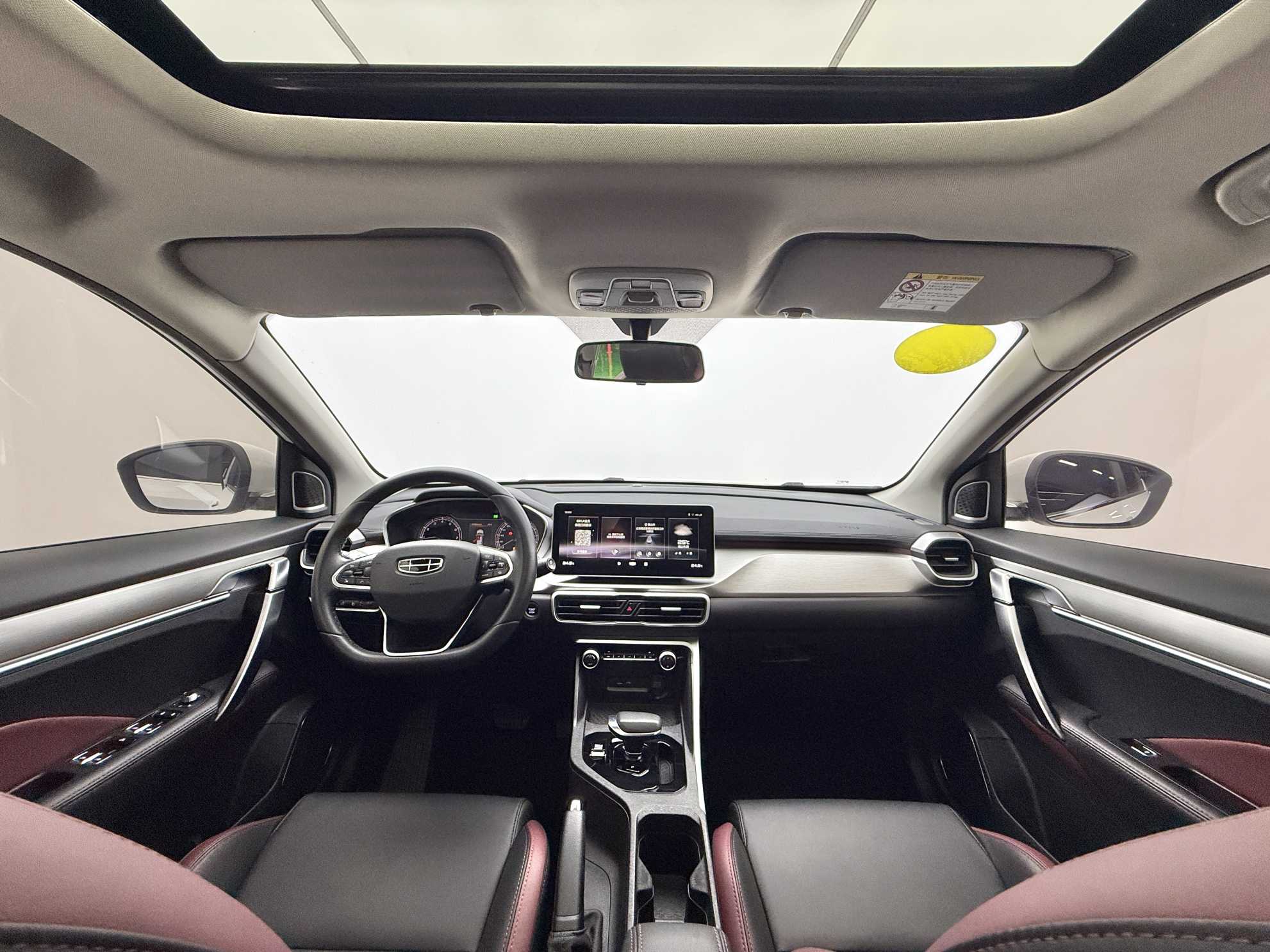 GEELY Coolray 2022 صورة سيارة #10