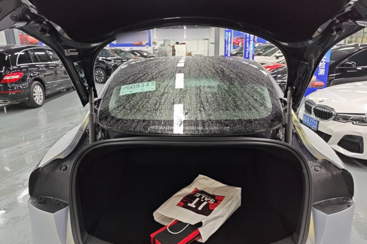 Tesla Model 3 2025 #19 Tesla Model 3 2025 car image #19