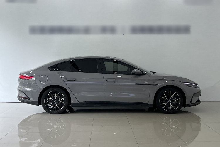 BYD Han 2025 #8 BYD Han 2025 car image #8