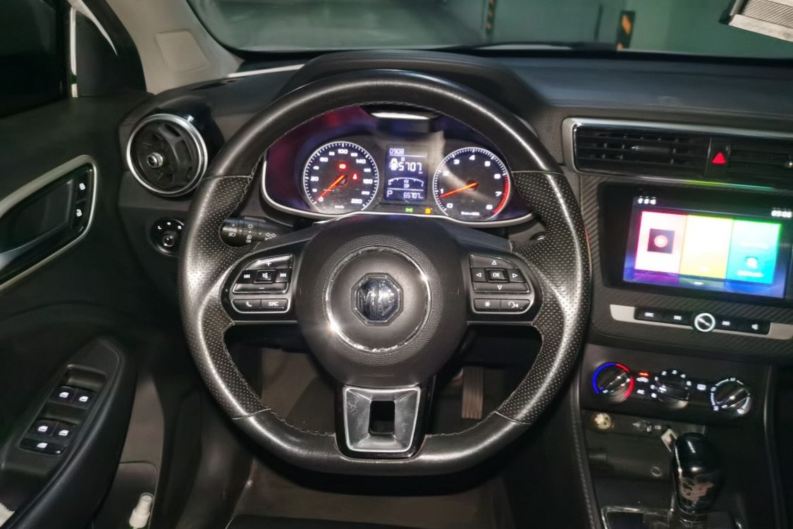MG ZS 2017 car image #22