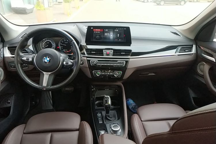 BMW X1 2022 car image #10