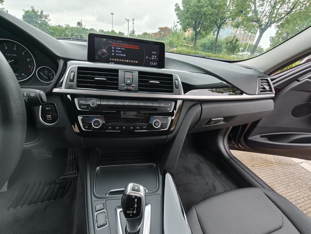 BMW 3 Series 2017 #11 BMW 3 Series 2017 car image #11