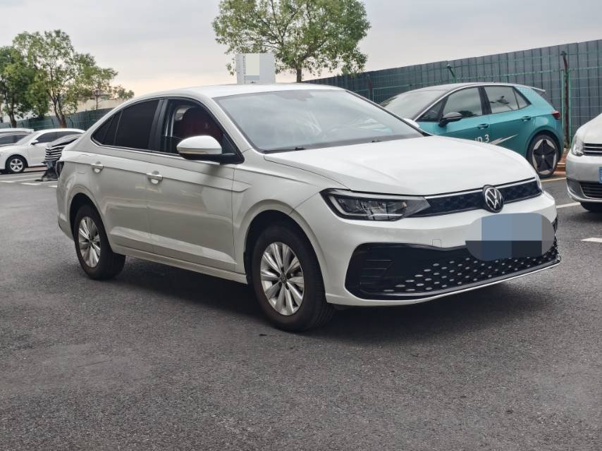 Volkswagen Lavida 2025 car image #2