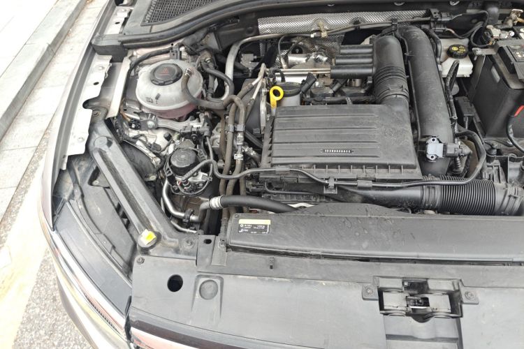 Volkswagen Bora 2023 image de voiture #24