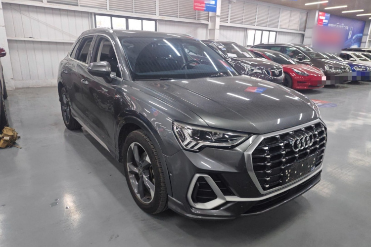 Audi Q3 2021 image de voiture #4