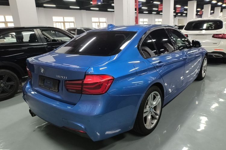 BMW 3 Series 2017 #7 BMW 3 Series 2017 car image #7