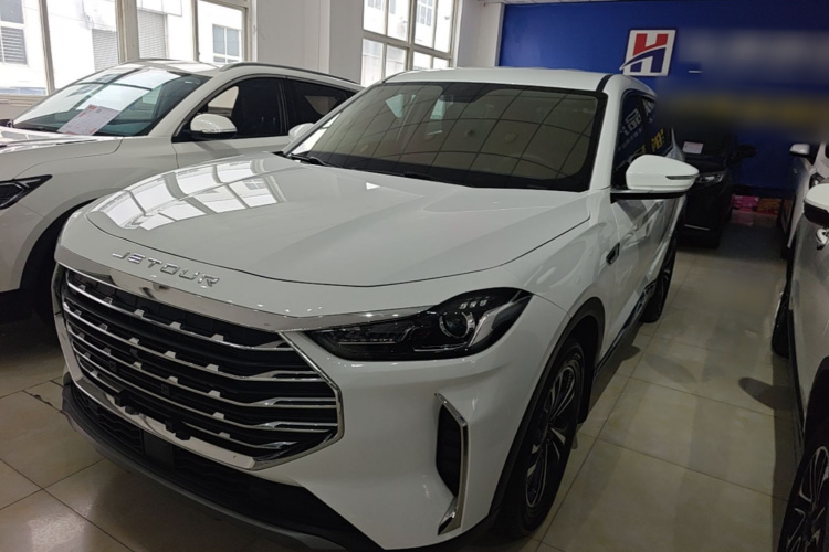 Jetour X70 PLUS 2022 car image #2
