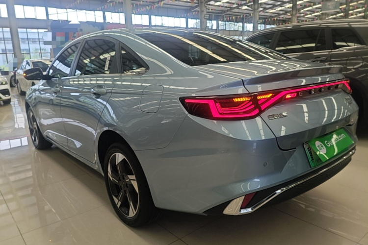 GEELY Emgrand L HiP 2023 car image #5