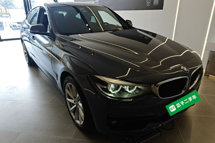 BMW 3 Series GT 2019 #4 BMW 3 Series GT 2019 car image #4