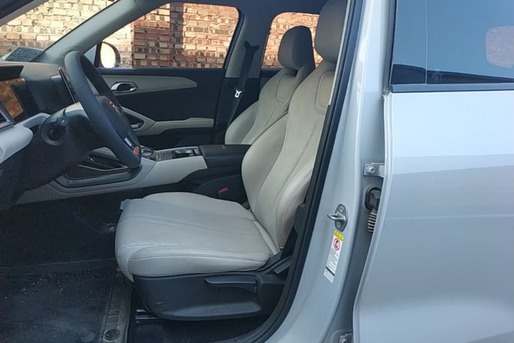BYD YuanUP 2024 car image #15