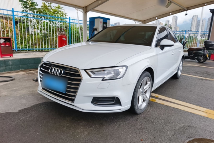 Audi A3 2019 #2 Audi A3 2019 car image #2