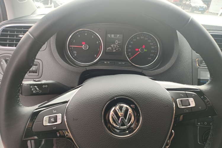 Volkswagen Polo 2019 #11 Volkswagen Polo 2019 car image #11
