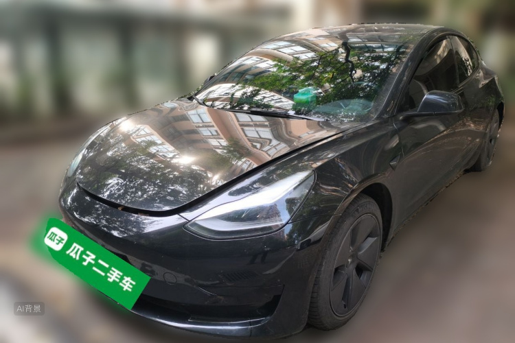 Tesla Model 3 2022 car image #2